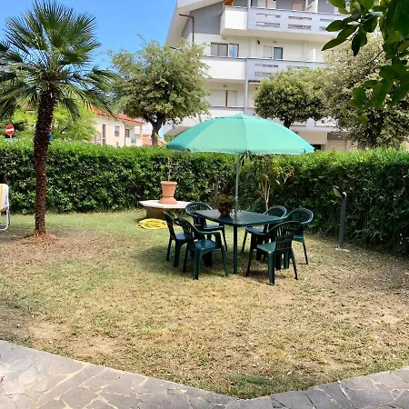 La Casa Del Salice Apartman *